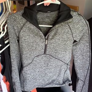 LULULEMON quarter zip SIZE 2